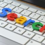 Come rimuovere i link alle informazioni personali dalla ricerca Google