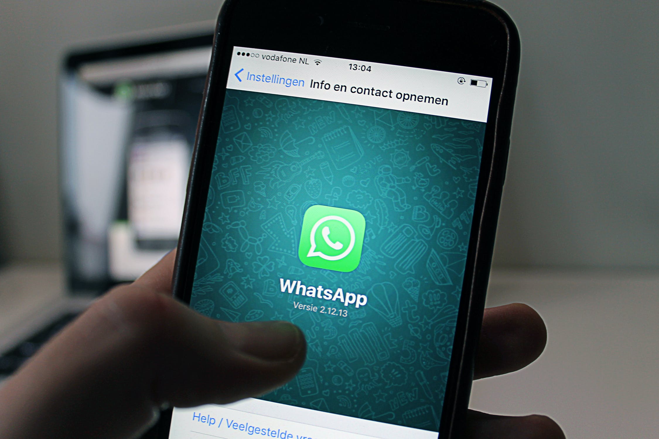 Disconoscere messaggi della chat di WhatsApp
